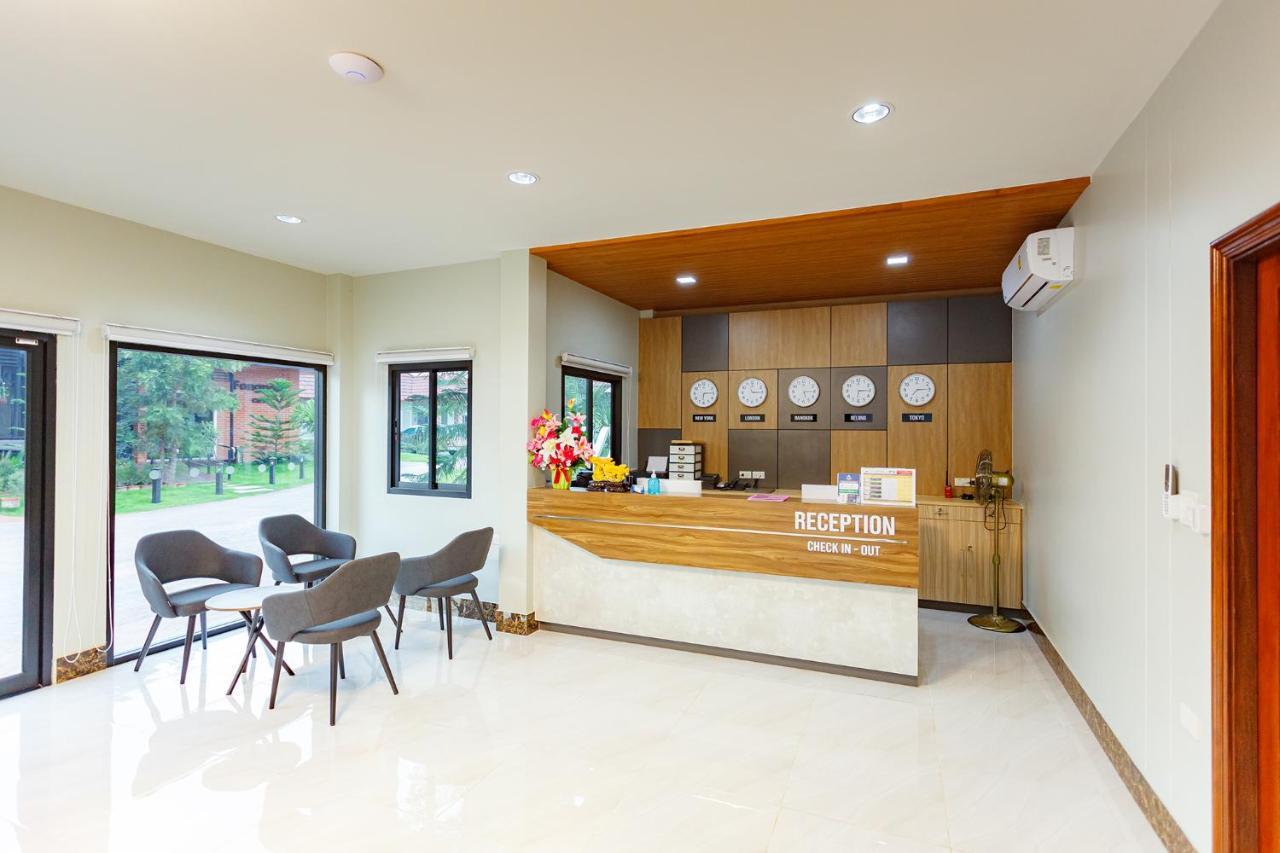 Avarin Resort Pak Chong Exterior foto